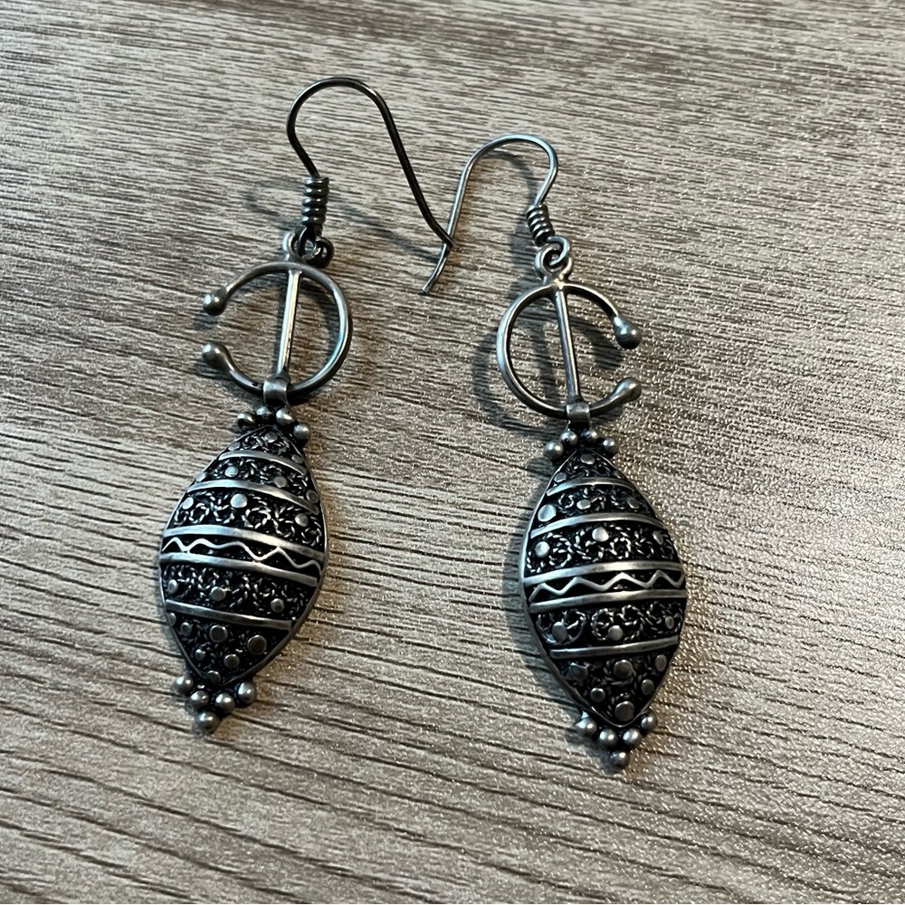 Silver Indian Drop earrings One Size